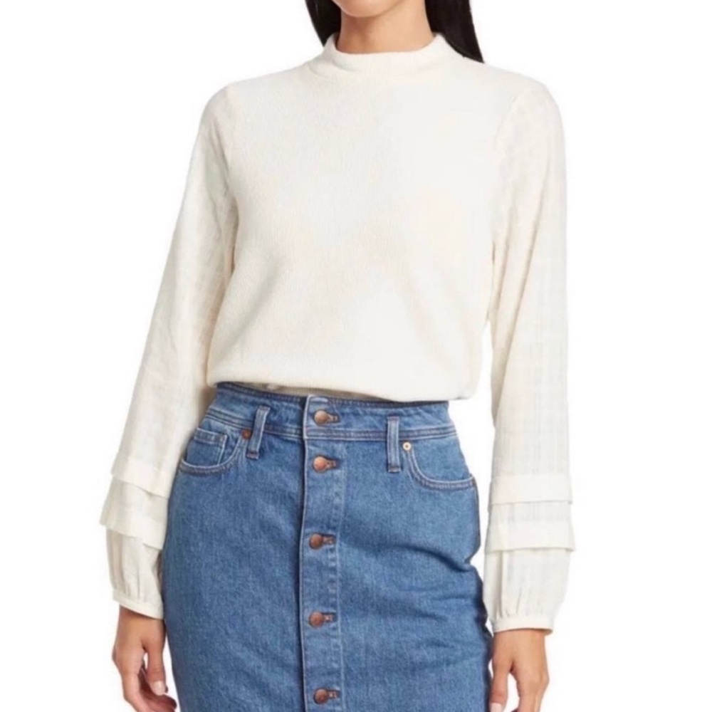 Madewell NWT CREAM TOP, balloon crepe/ linen sleeves. Mock neck.